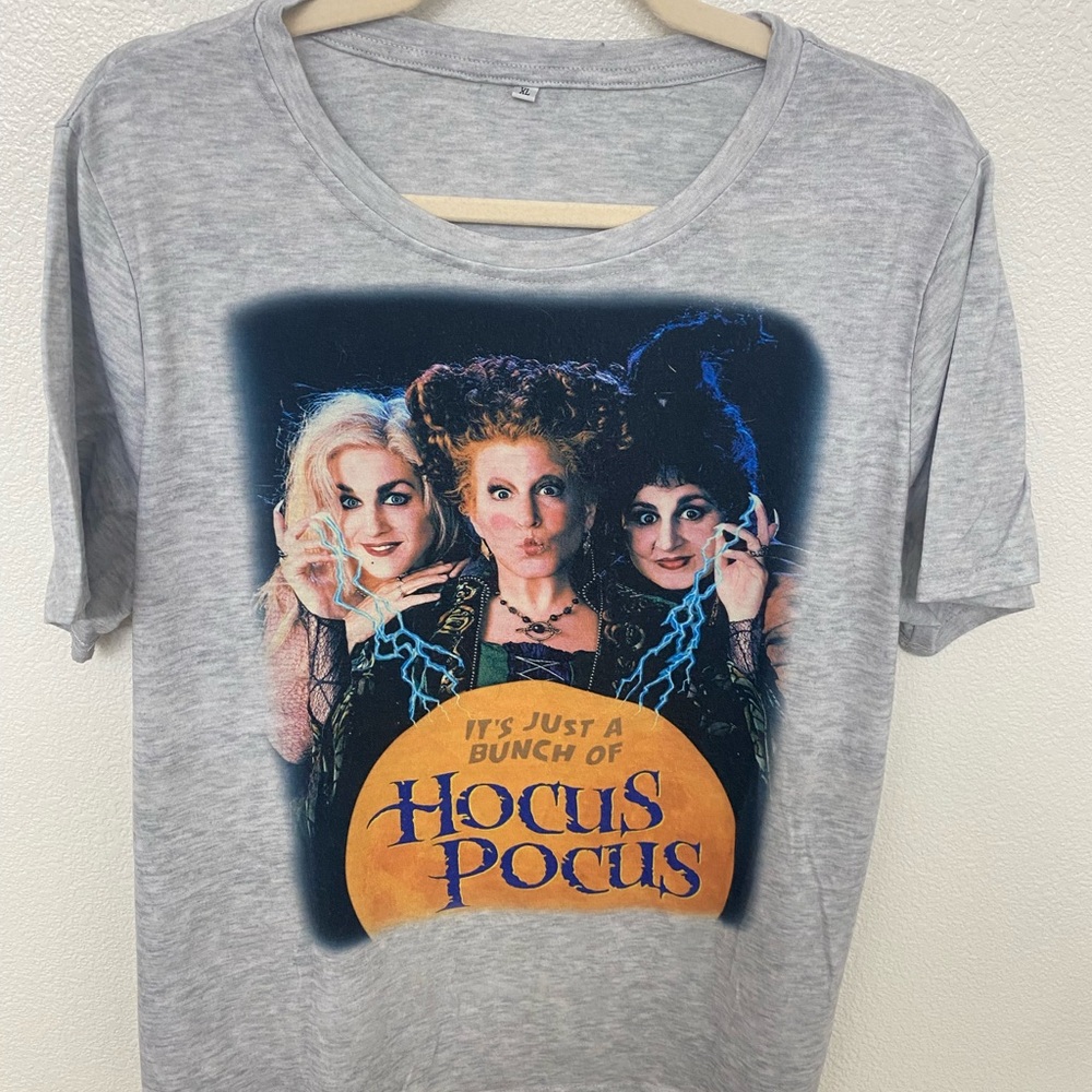 Gray Hocus Pocus Graphic Tee Size XL